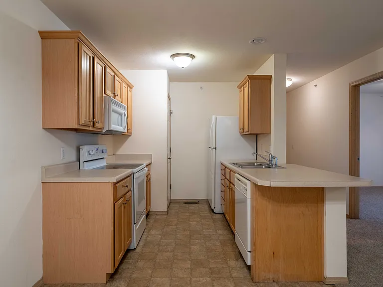 Battlefield Park Apartments — Photo 95