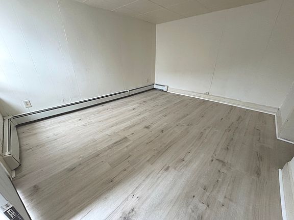 2nd image of 88 Emerson St #4