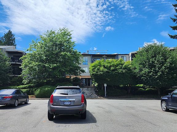 2nd image of 9952 149th St #306