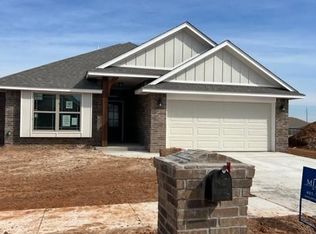 9112 Anaum Ln, Yukon, OK 73099