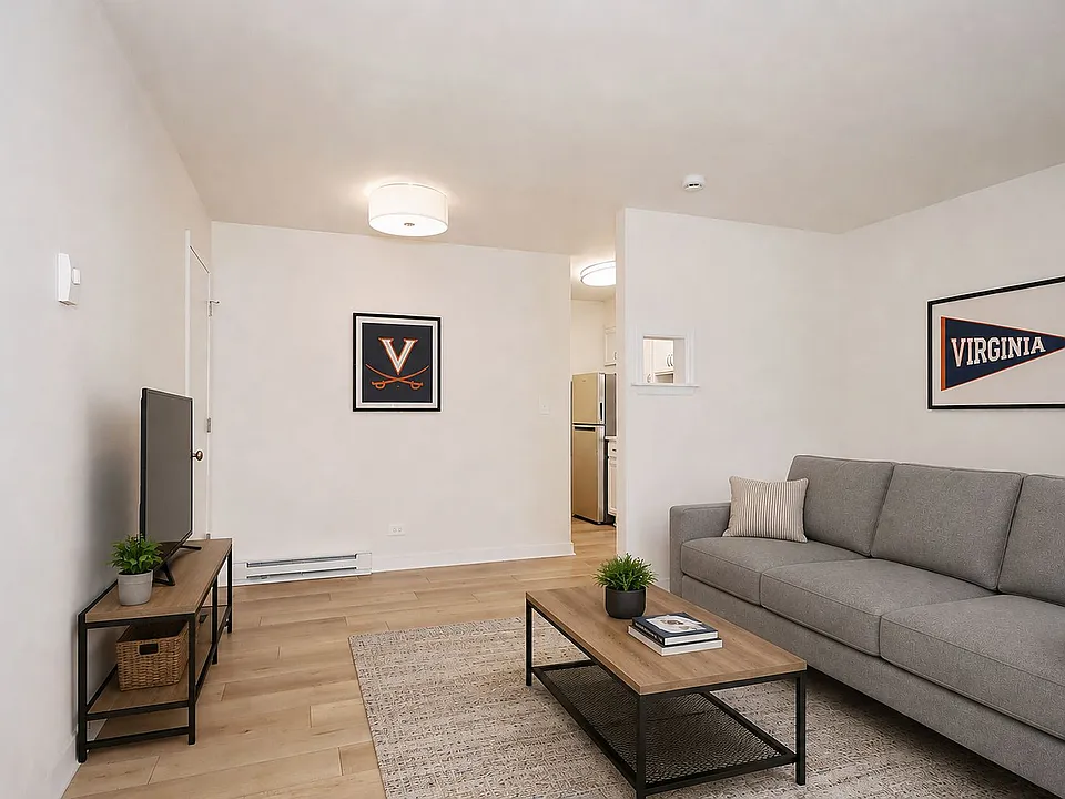 2114 Ivy Rd #10