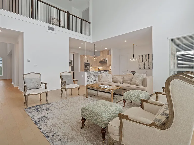 309 Pear Tree Ln — Photo 8