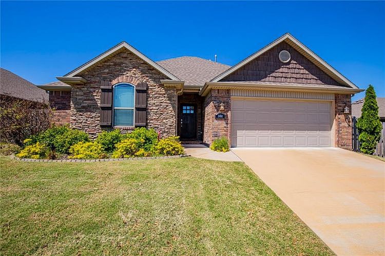 1st image of 3480 W Foxtail Lily Ln
