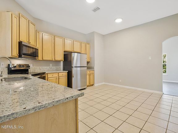 5th image of 12370 Sutton Island Dr