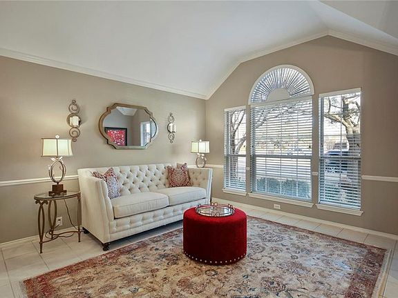 5th image of 2520 Deer Horn Dr