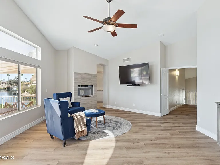 1321 W Shellfish Dr — Photo 13