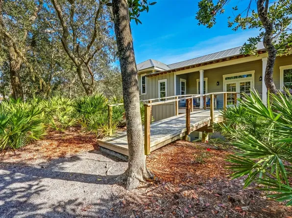 2806 Suwanee Ave, Fernandina Beach, FL 32034