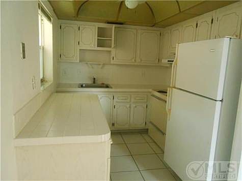 3rd image of 501 Saxony Dr #K
