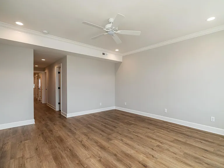 6314 Meeting St #202 — Photo 31