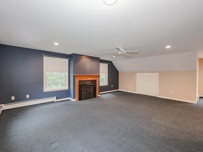 55 Holbrook Hill Rd — Photo 35
