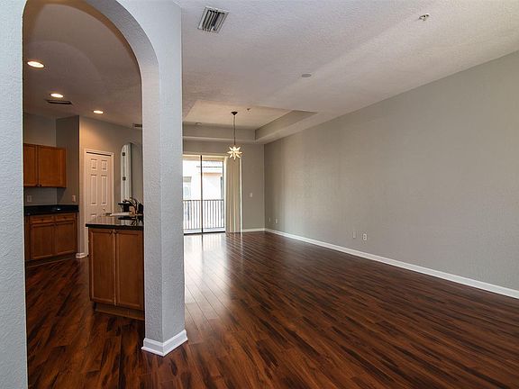 4th image of 305 Via Castilla Unit 202