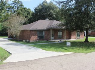 41162 James Robert Dr, Hammond, LA 70403