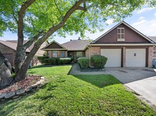 6928 Cedar Knoll Dr, Dallas, TX 75236