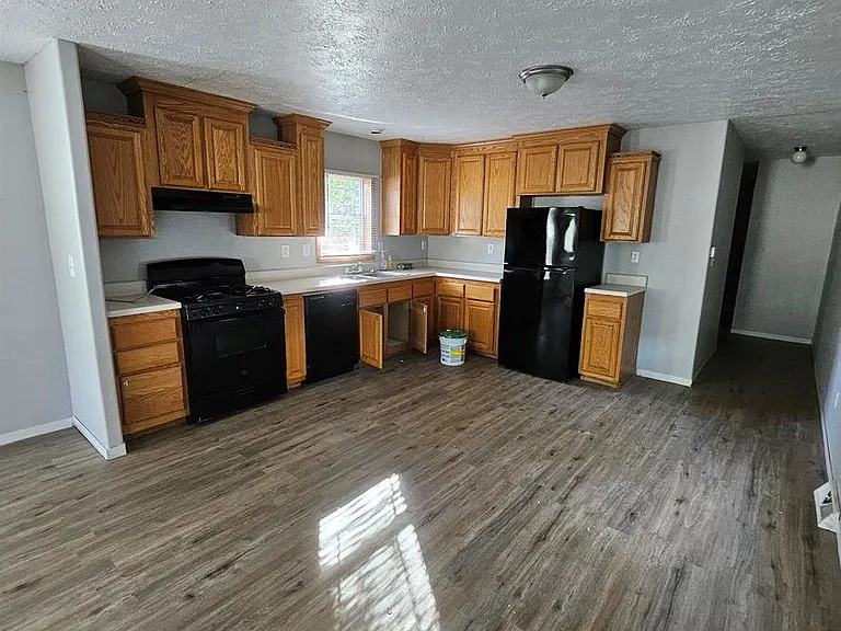 1199 Hospital Rd #257 — Photo 2