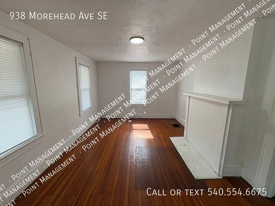 3 Bedroom 1 Bath Located in Southeast Roanoke! — Photo 2