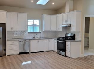 157 E G St #3, Benicia, CA 94510