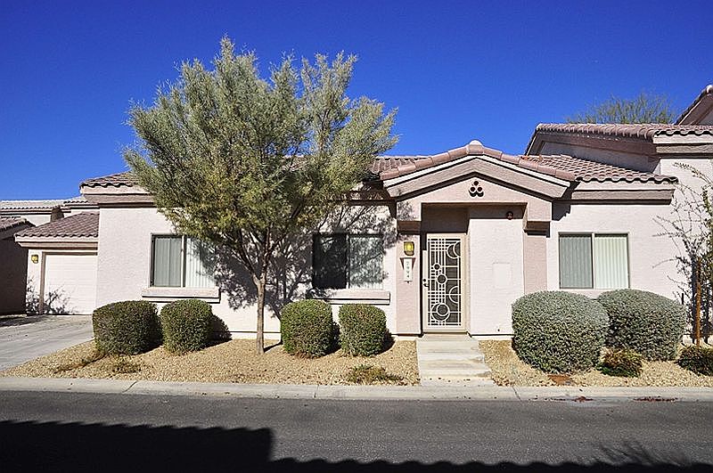1st image of 7994 W Waltann Ln