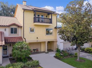 1138 Avenida De Las Casas #1138-THE, Lady Lake, FL 32159
