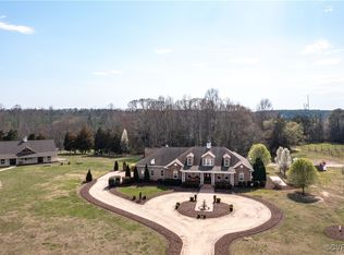 18185 Narrow Path Trl, Doswell, VA 23047