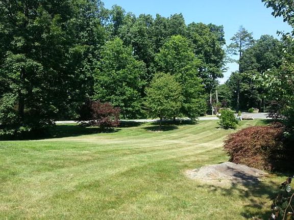 4th image of 1199 Estates Dr