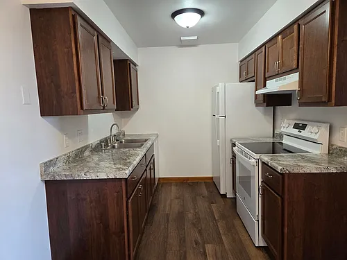 2235 Sylvan Way Photo 1