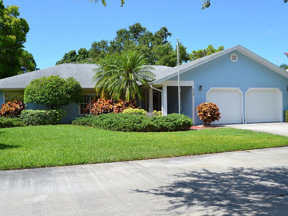 1st image of 6940 Arbor Oaks Cir