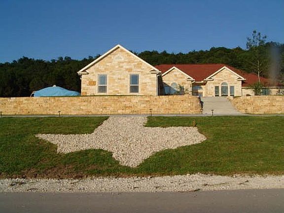 4th image of 2501 Freedom Ln