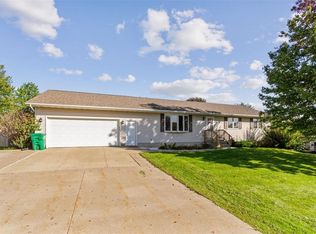 416 D Ave W, Walford, IA 52351