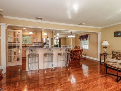 72 Amelia Ave, Livingston, NJ, 07039
