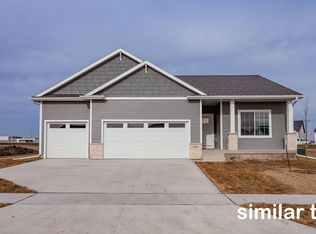 620 NW Atlas Ln, Waukee, IA 50263
