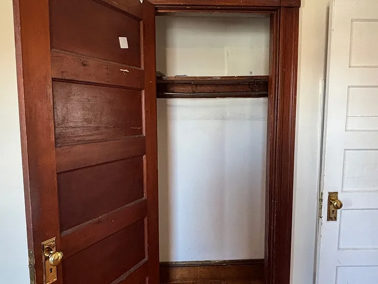 47 Calvin St — Photo 2