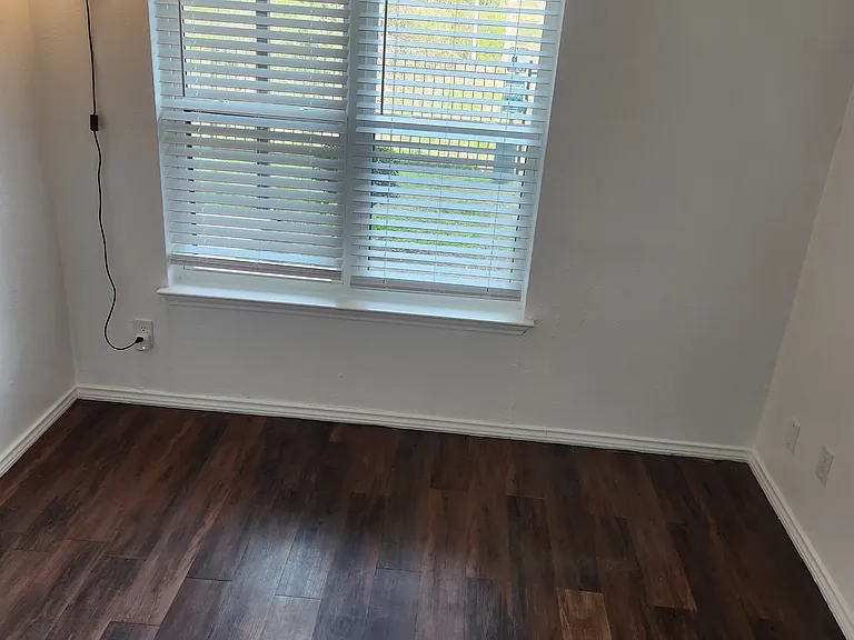 8109 Skillman St #1021 — Photo 6