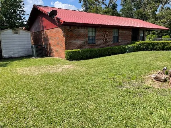 528 NE Montana St, Lake City, FL 32055