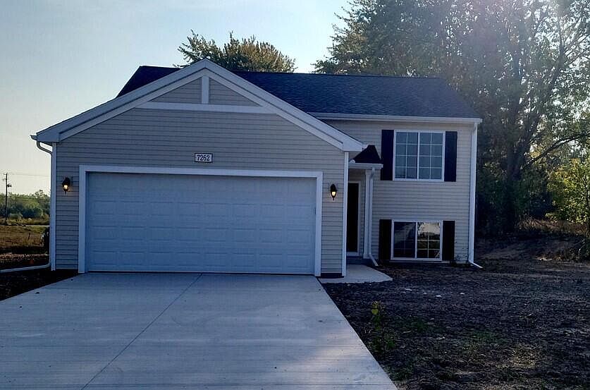 1st image of 7262 Brighton Ln