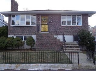 52 Cummings Ave, Revere, MA 02151