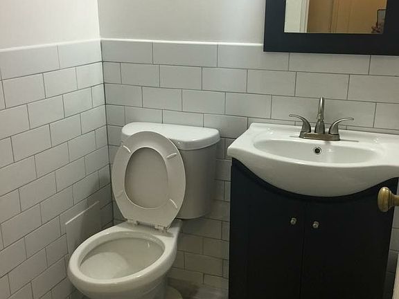 4th image of 280 Collins Ave APT 9B