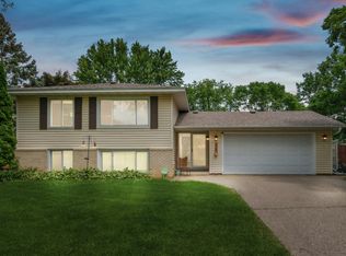 1787 Gold Ct, Eagan, MN 55122