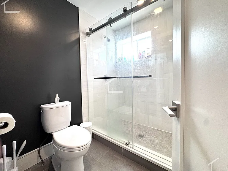 9 University Rd #12 — Photo 10