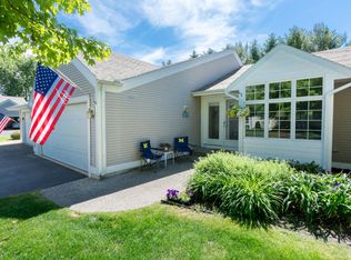 873 Clarewood Ct, Holland, MI 49423