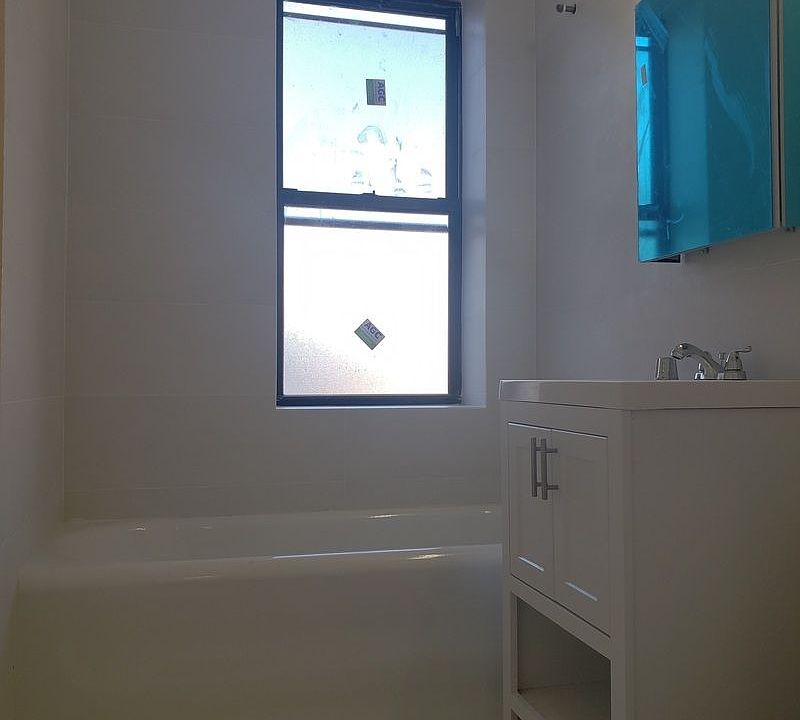 1st image of 420 Avenue F #4F