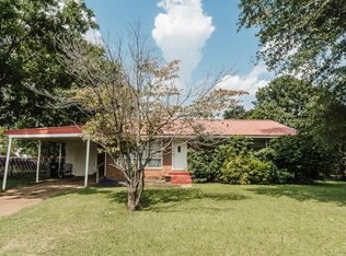 1005 Waverly Ave, Muscle Shoals, AL 35661