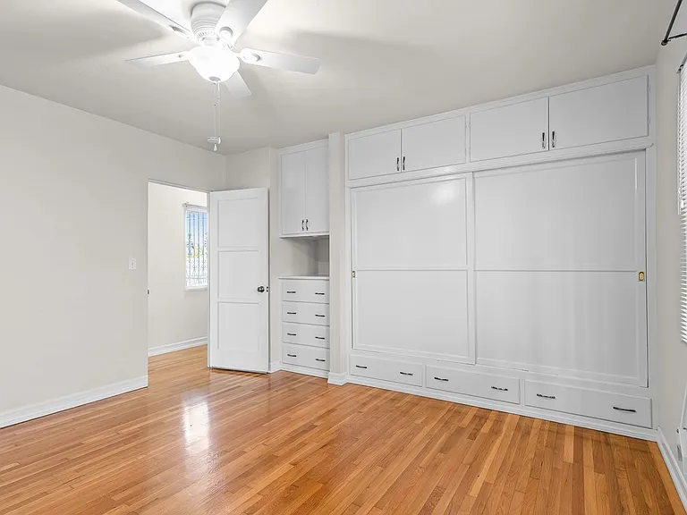 4734 College Ave — Photo 21