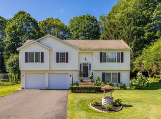 58 Elena Dr, Watertown, CT 06795