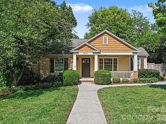 2nd image of 2230 Lockhart Dr