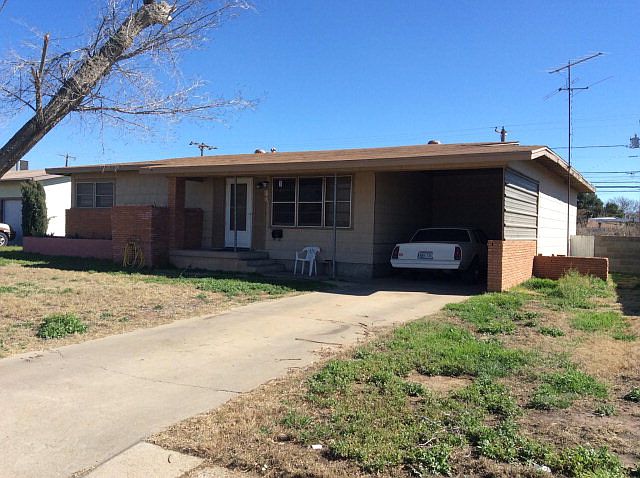 1st image of 3110 Blossom Ln