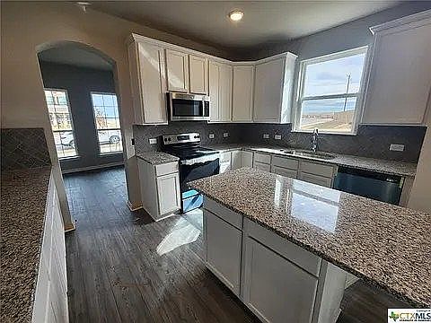 5th image of 10029 Kensley Rose Dr