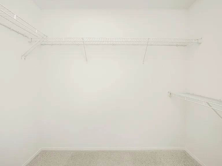 Laurel Vista Apartment Homes — Photo 57