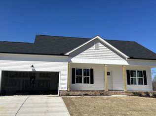 112 Springtooth Dr, Zebulon, NC 27597