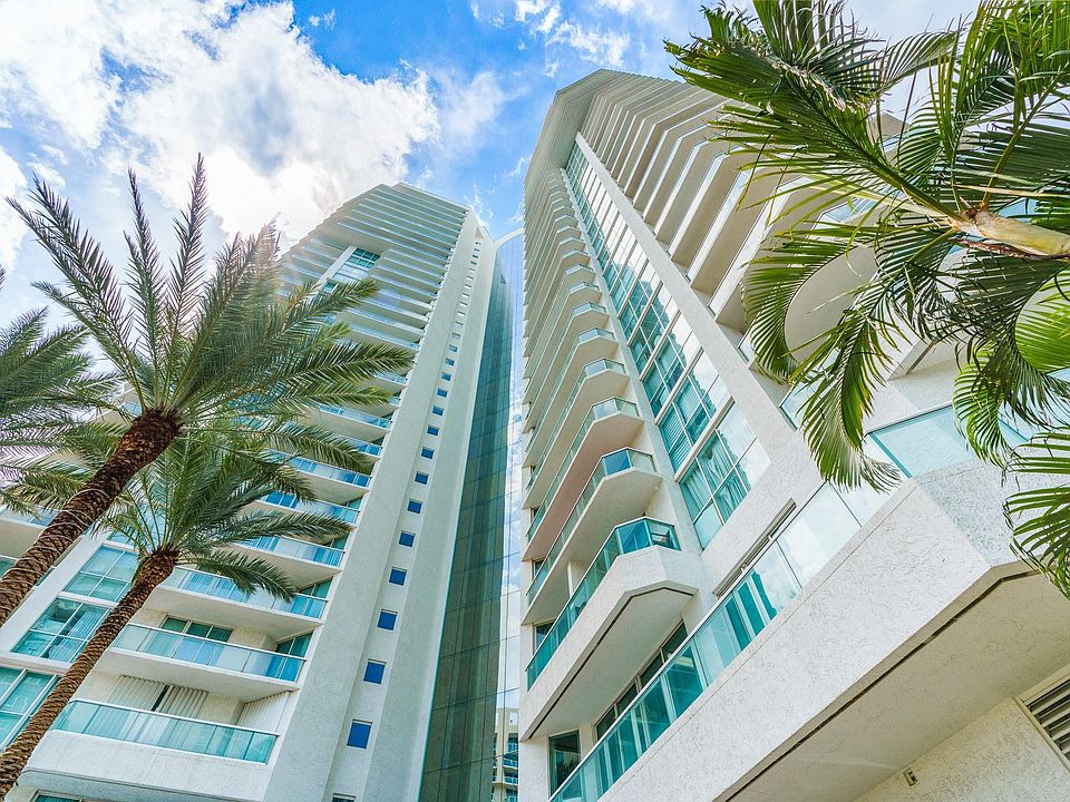 1st image of 16400 Collins Avenue #1846