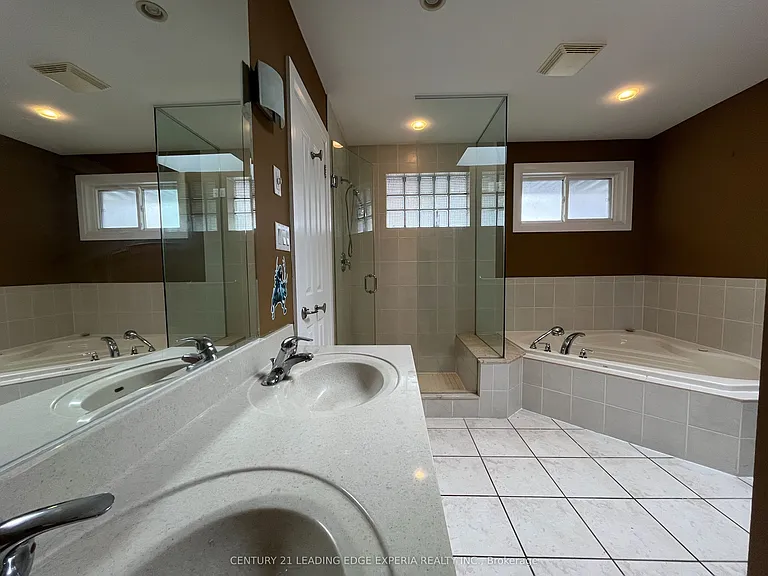 5 Southdale Dr — Photo 20
